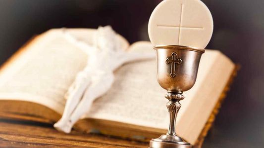 First Communion Gifts: What to Give When They Come to the Table for the First Time