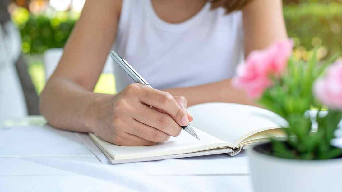 What to Write in a Christian Gift: 75 Heartfelt Messages for Every Loved One
