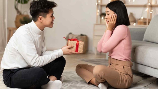 How much to spend on a birthday gift by relationship — Nordenzi gift guide