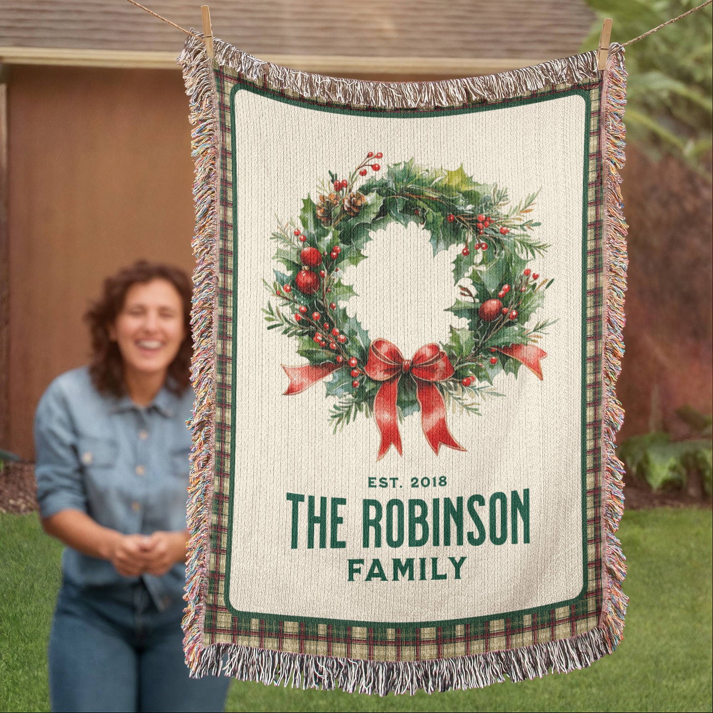 Personalized Family Est. Christmas Wreath Blanket – Custom Family Name & Date Woven Tapestry Throw, 100% Cotton Heirloom Gift