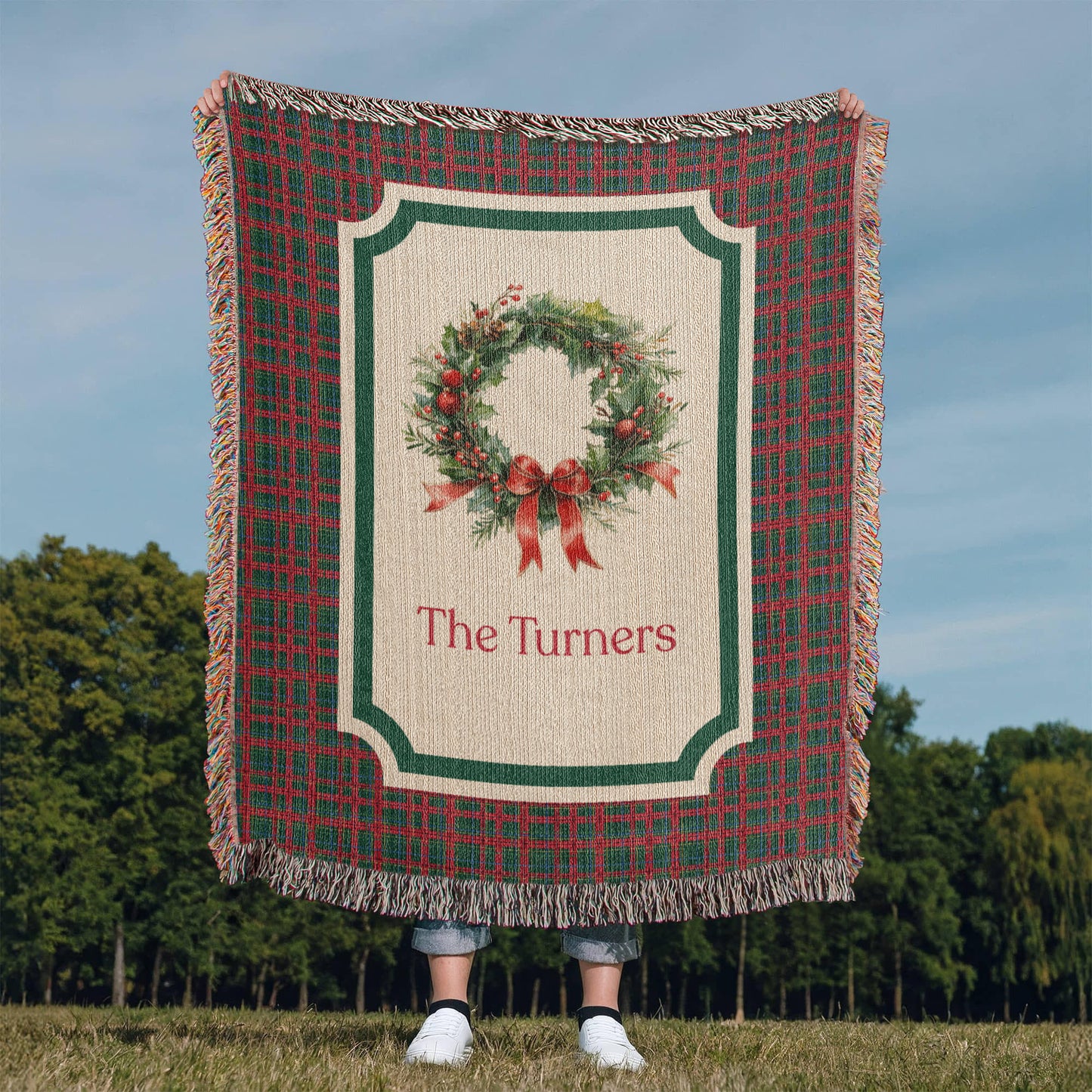 Personalized Christmas Wreath Woven Blanket – Custom Family Name Tartan Tapestry Throw, 100% Cotton Heirloom Gift