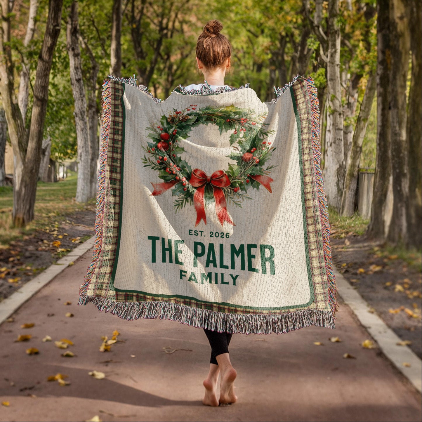 Personalized Family Est. Christmas Wreath Blanket – Custom Family Name & Date Woven Tapestry Throw, 100% Cotton Heirloom Gift