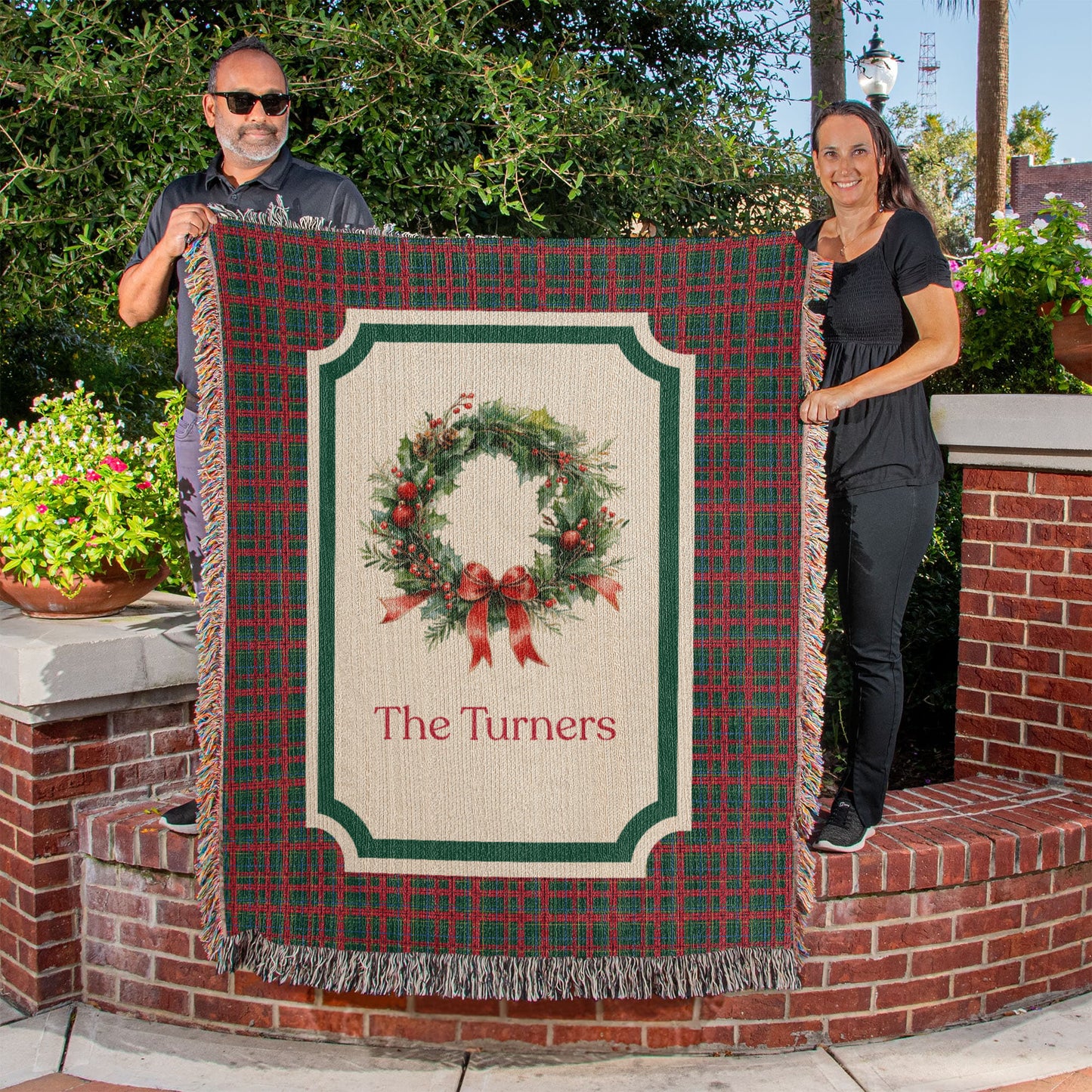 Personalized Christmas Wreath Woven Blanket – Custom Family Name Tartan Tapestry Throw, 100% Cotton Heirloom Gift
